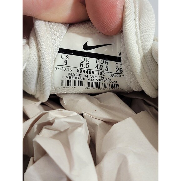 BF Women's Size 9 Nike Air Max Thea Athletic Running Shoes Sneakers White Black - Picture 9 of 10